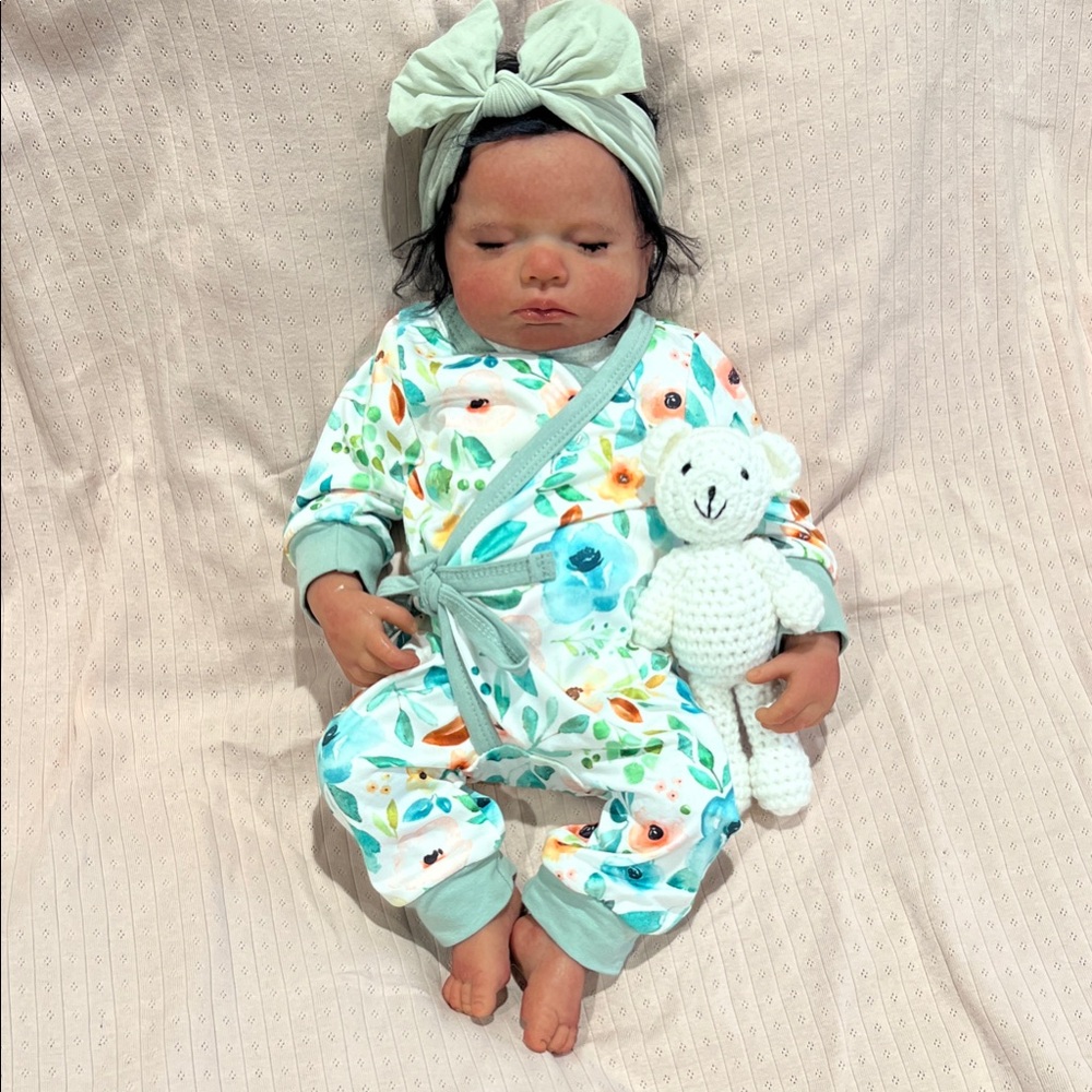 100% Silicone Reborn Doll (Girl)